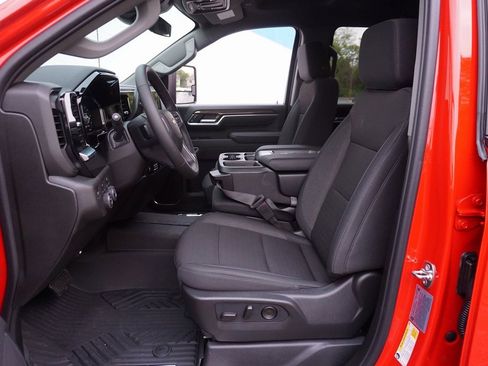 New 2026 Chevrolet Silverado 2500 LT w/ Convenience Package image 10