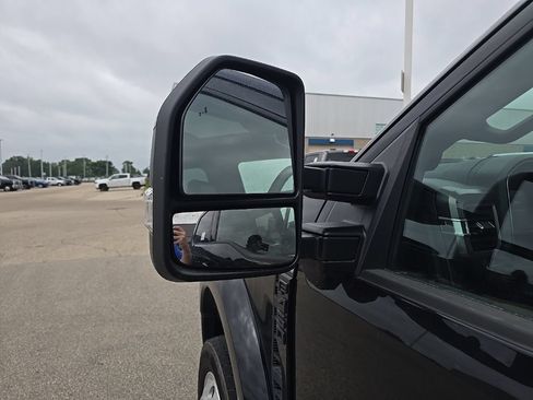 Used 2025 Ford F450 Platinum AWD/4WD image 7