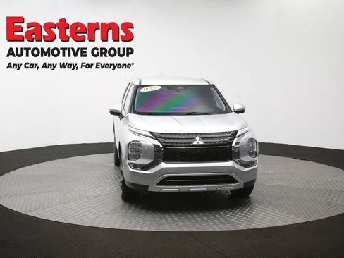 Used 2023 Mitsubishi Outlander SE AWD/4WD image 50