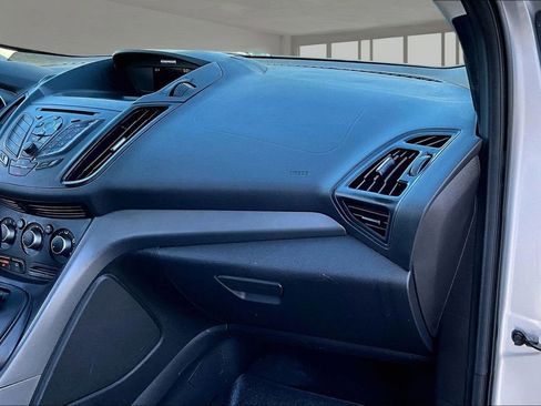 Used 2015 Ford Escape S FWD image 17