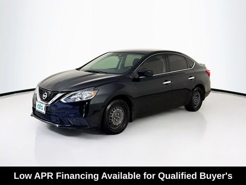 Used 2019 Nissan Sentra S FWD image 3