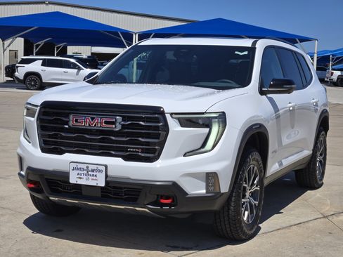 New 2026 GMC Acadia AT4 w/ Luxury Package image 2