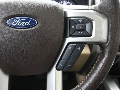 Used 2020 Ford F150 Lariat image 30