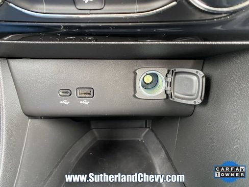 Used 2024 Buick Encore GX Sport Touring image 32