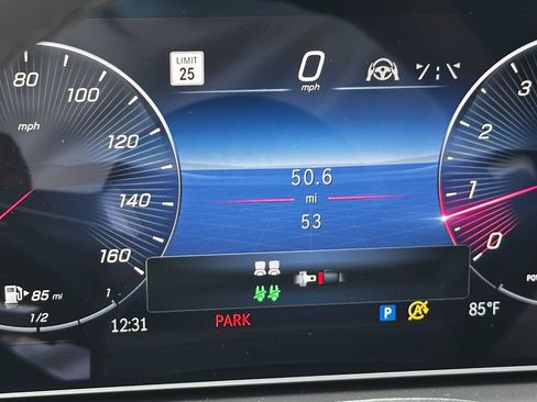 New 2026 Mercedes-Benz GLS 450 4MATIC image 30
