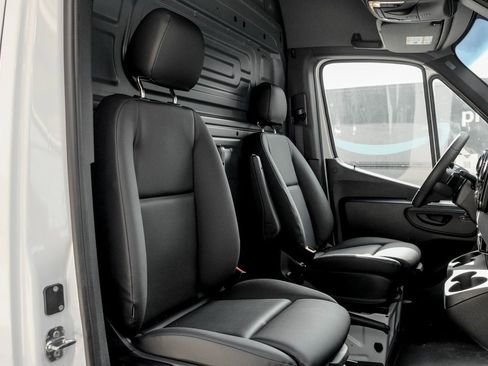 New 2025 Mercedes-Benz Sprinter 2500 image 20