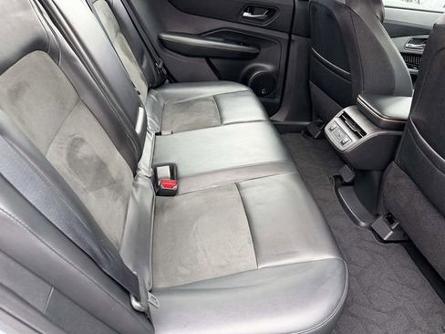 Used 2023 Nissan Ariya FWD image 9