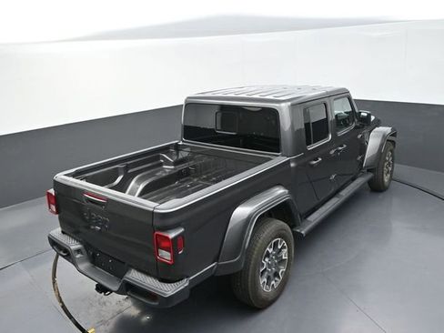 New 2025 Jeep Gladiator Sport w/ Premium Package image 18