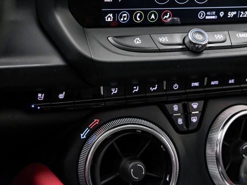 Used 2021 Chevrolet Camaro ZL1 image 54