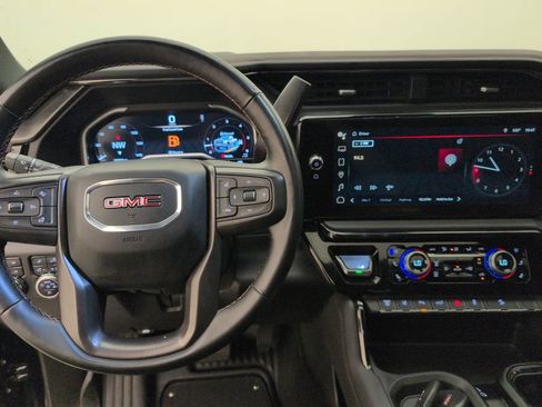 Used 2024 GMC Sierra 2500 AT4 w/ AT4 Premium Plus Package AWD/4WD image 22