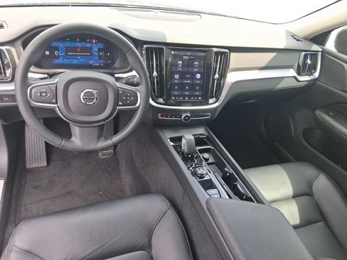 Used 2024 Volvo S60 B5 Core AWD/4WD image 12