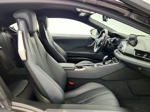 Used 2016 BMW i8 image 21