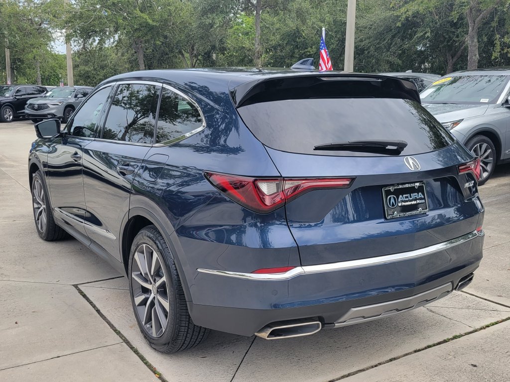 Used 2025 Acura MDX w/ Technology Package FWD image 5