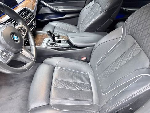 Used 2019 BMW M550i xDrive w/ Premium Package 2 AWD/4WD image 10