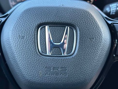 Used 2024 Honda HR-V Sport image 22