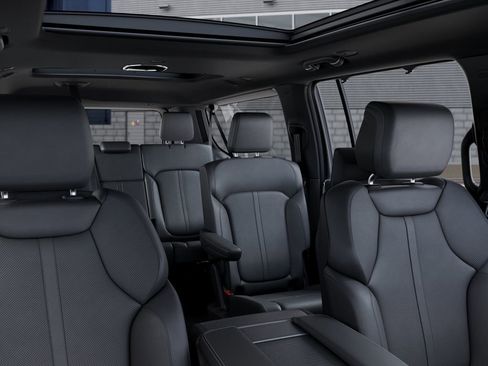 New 2026 Jeep Grand Wagoneer L Limited AWD/4WD image 26