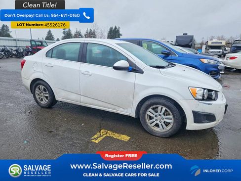 Used 2014 Chevrolet Sonic LT image 5