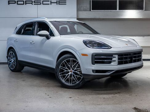 New 2026 Porsche Cayenne image 10