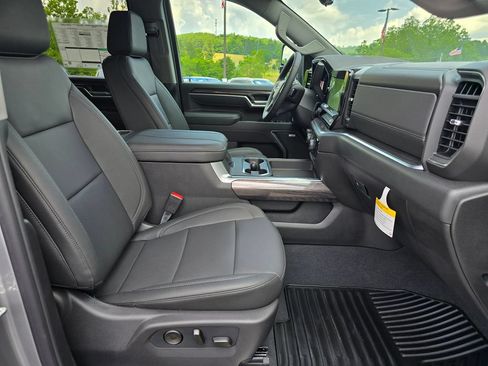 New 2026 Chevrolet Silverado 2500 LTZ w/ Trail Boss Package AWD/4WD image 28