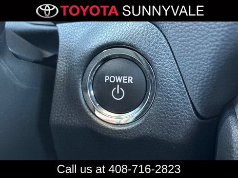 Used 2023 Toyota RAV4 XSE AWD/4WD image 27