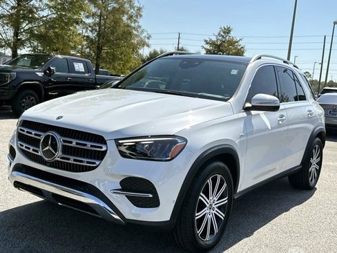 Used 2025 Mercedes-Benz GLE 450e 4MATIC image 6