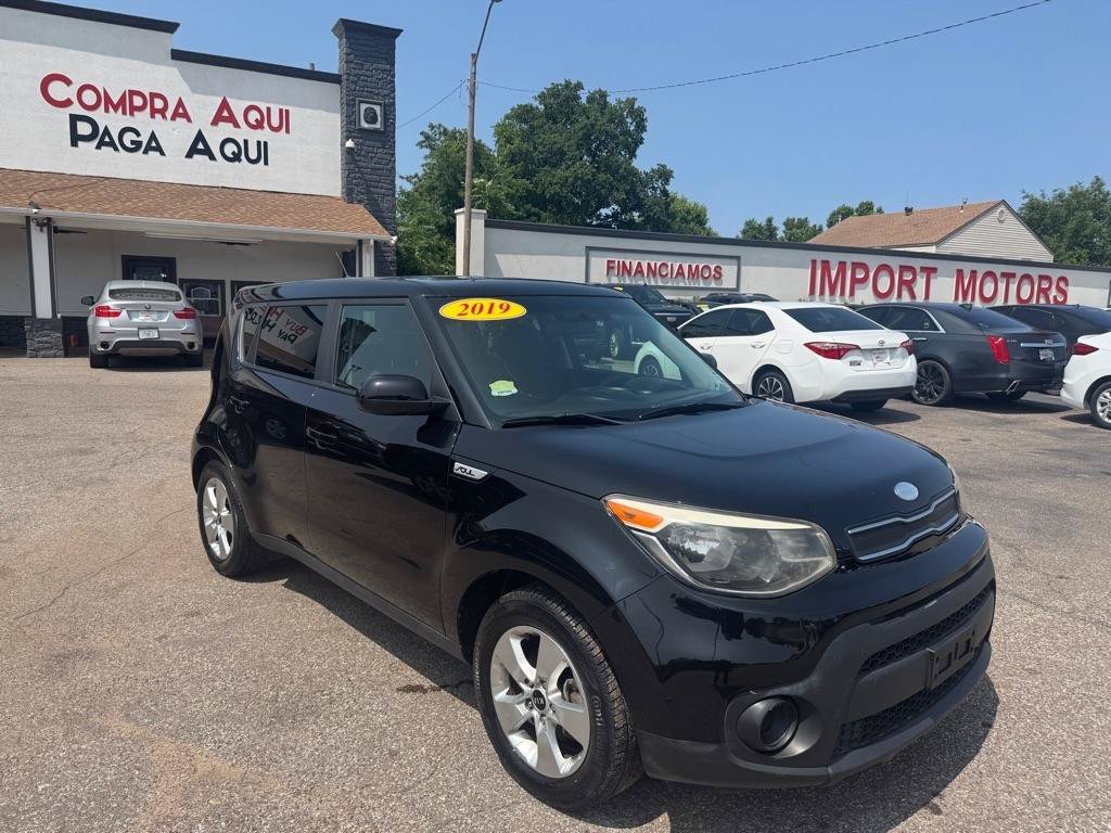 Used 2019 Kia Soul FWD image 3