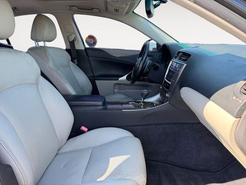 Used 2010 Lexus IS 250 AWD image 13