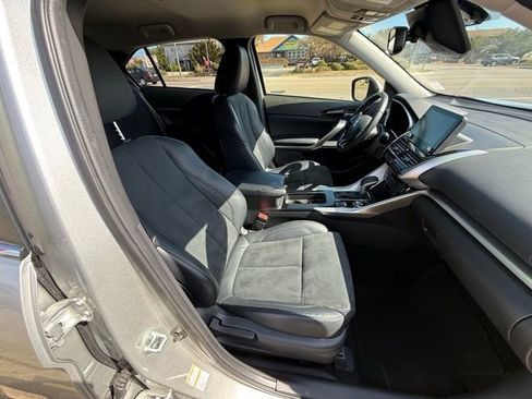 Used 2024 Mitsubishi Eclipse Cross SE image 11
