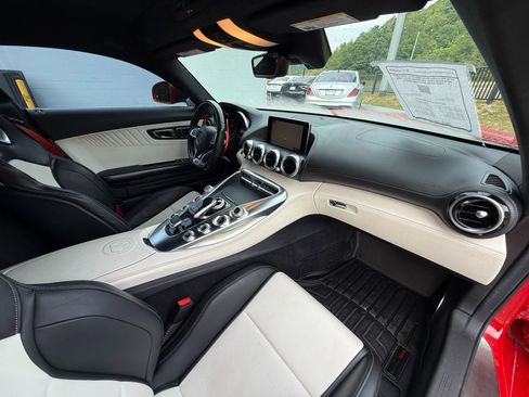 Used 2016 Mercedes-Benz AMG GT S image 20
