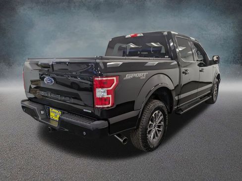 Used 2018 Ford F150 XLT w/ Equipment Group 302A Luxury AWD/4WD image 4