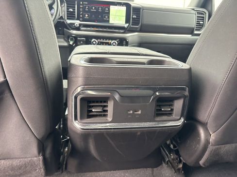 Used 2023 GMC Sierra 1500 Elevation image 22