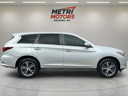 Used 2019 INFINITI QX60 Pure image 8