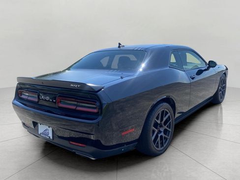 Used 2017 Dodge Challenger R/T Scat Pack RWD image 8