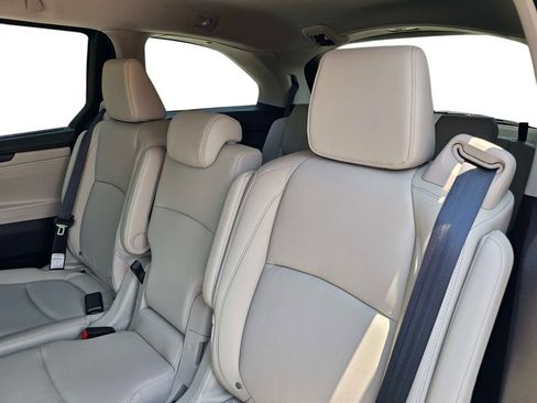Used 2026 Honda Odyssey EX-L image 35