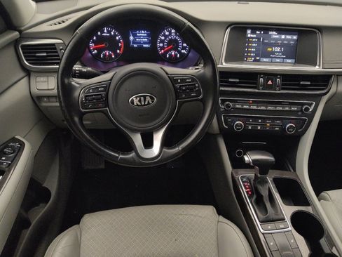 Used 2017 Kia Optima EX image 22