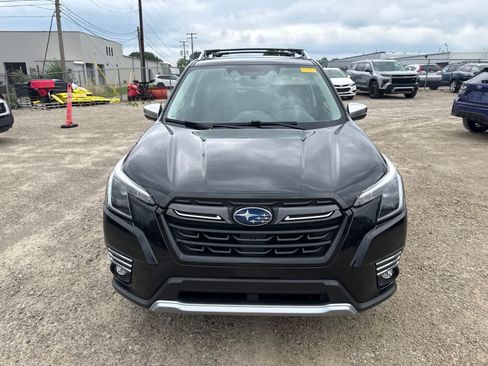 Used 2022 Subaru Forester Touring w/ Popular Package #2 AWD/4WD image 10