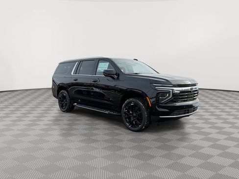 New 2026 Chevrolet Suburban LS w/ LPO, Dark Essentials Package image 17
