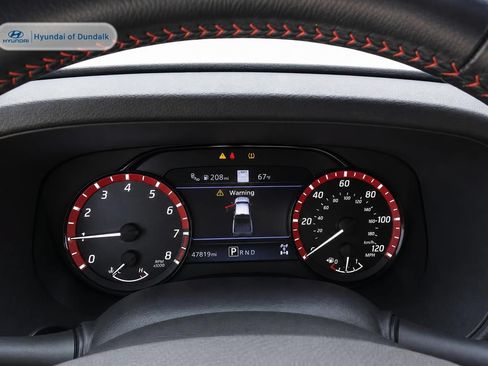 Used 2022 Nissan Frontier PRO-4X AWD/4WD image 9