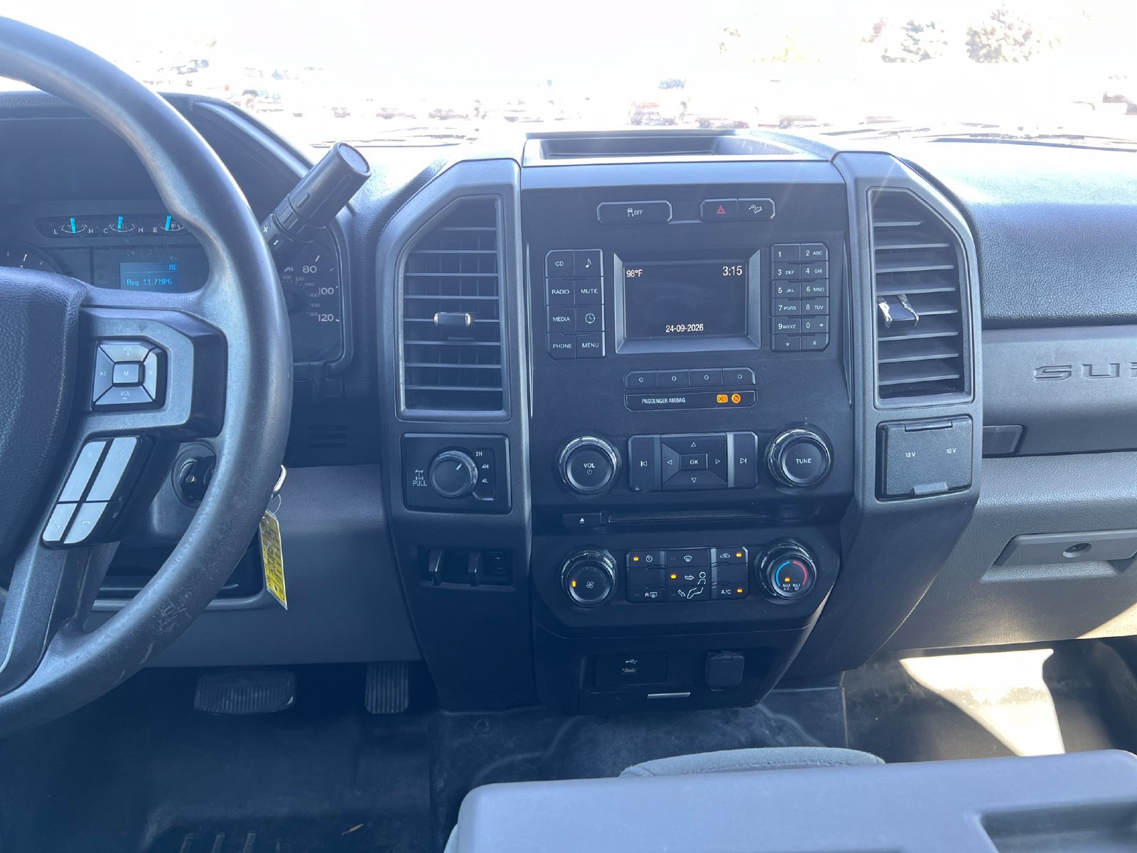 Used 2018 Ford F350 XL w/ Power Equipment Group AWD/4WD image 18