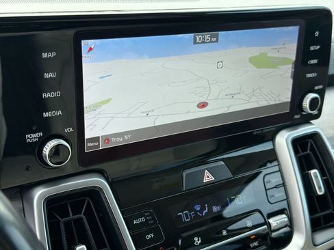 Used 2022 Kia Sorento S w/ Panoramic Sunroof Package AWD/4WD image 30