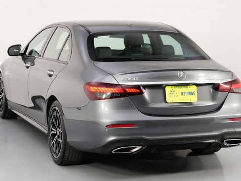 Used 2022 Mercedes-Benz E 350 Sedan w/ AMG Line Exterior image 52
