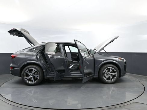 New 2027 Audi Q6 e-tron Premium Plus AWD/4WD image 28