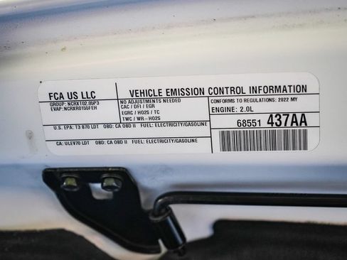Used 2022 Jeep Wrangler Unlimited Rubicon 4xe w/ Cold Weather Group AWD/4WD image 25