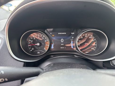 Used 2021 Jeep Compass Latitude AWD/4WD image 11
