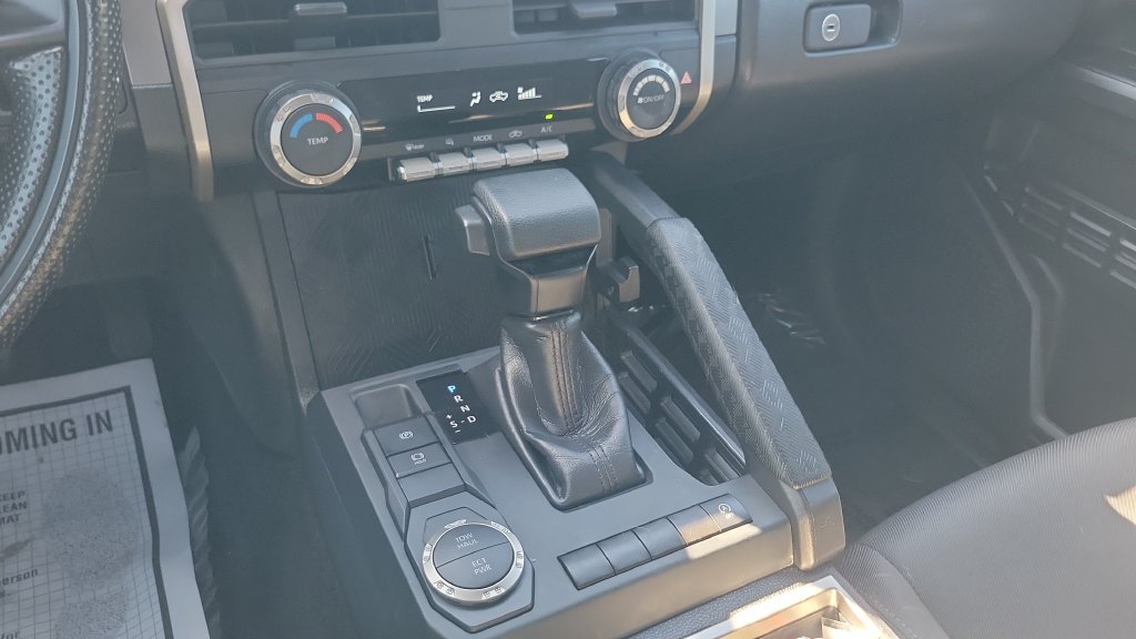 Used 2024 Toyota Tacoma SR5 RWD image 15