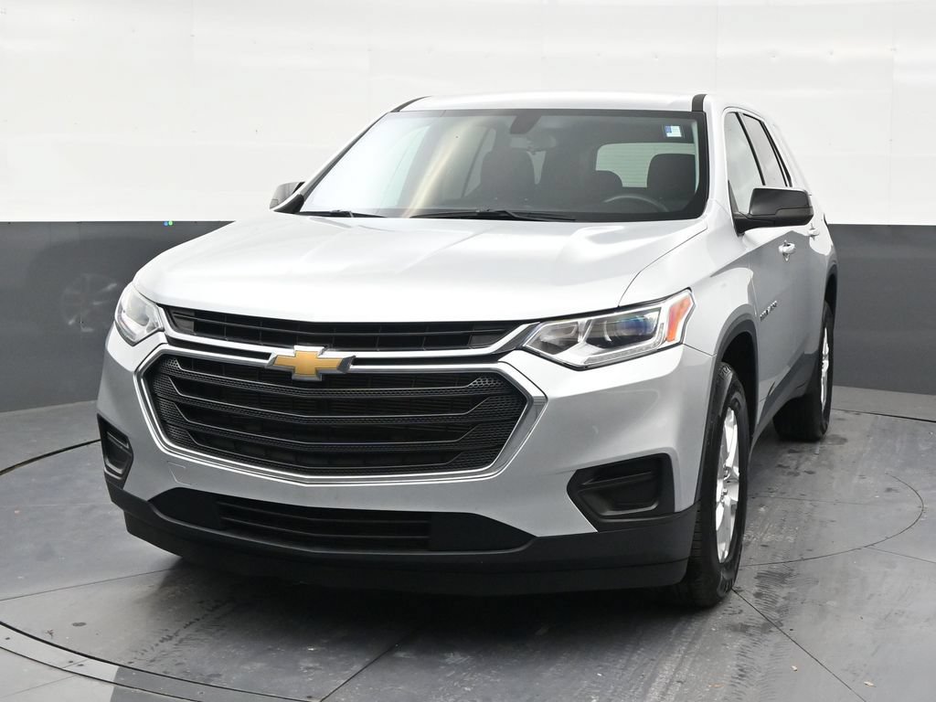 Used 2021 Chevrolet Traverse LS FWD image 8