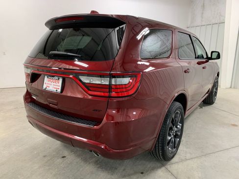 Used 2022 Dodge Durango GT image 28
