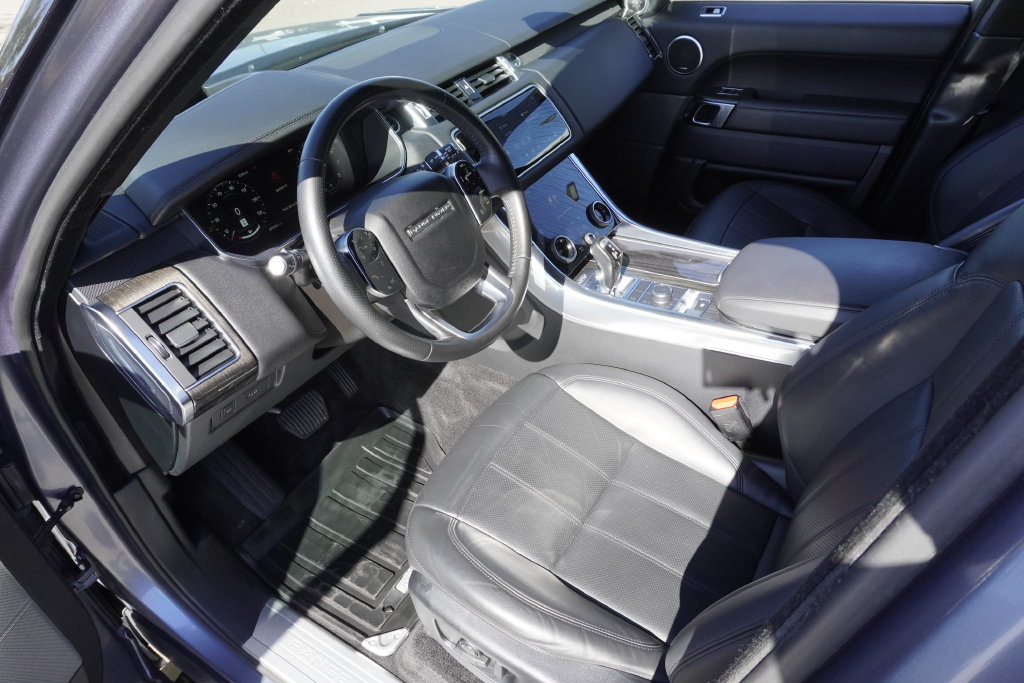 Used 2018 Land Rover Range Rover Sport HSE AWD/4WD image 18