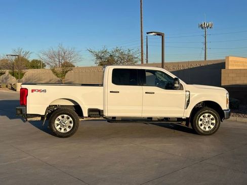 Used 2024 Ford F350 XLT w/ FX4 Off-Road Package image 3