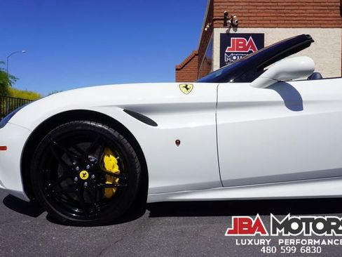 Used 2015 Ferrari California T image 67